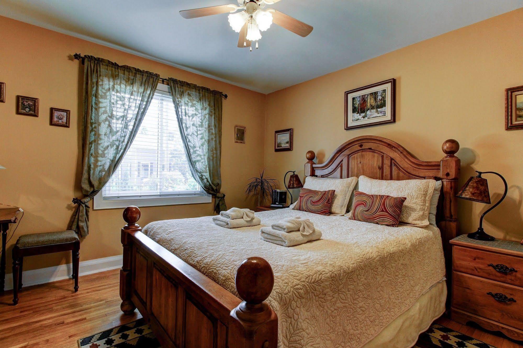 Williams Gate Bed&Breakfast Private Suites Niagara-on-the-Lake Exterior foto